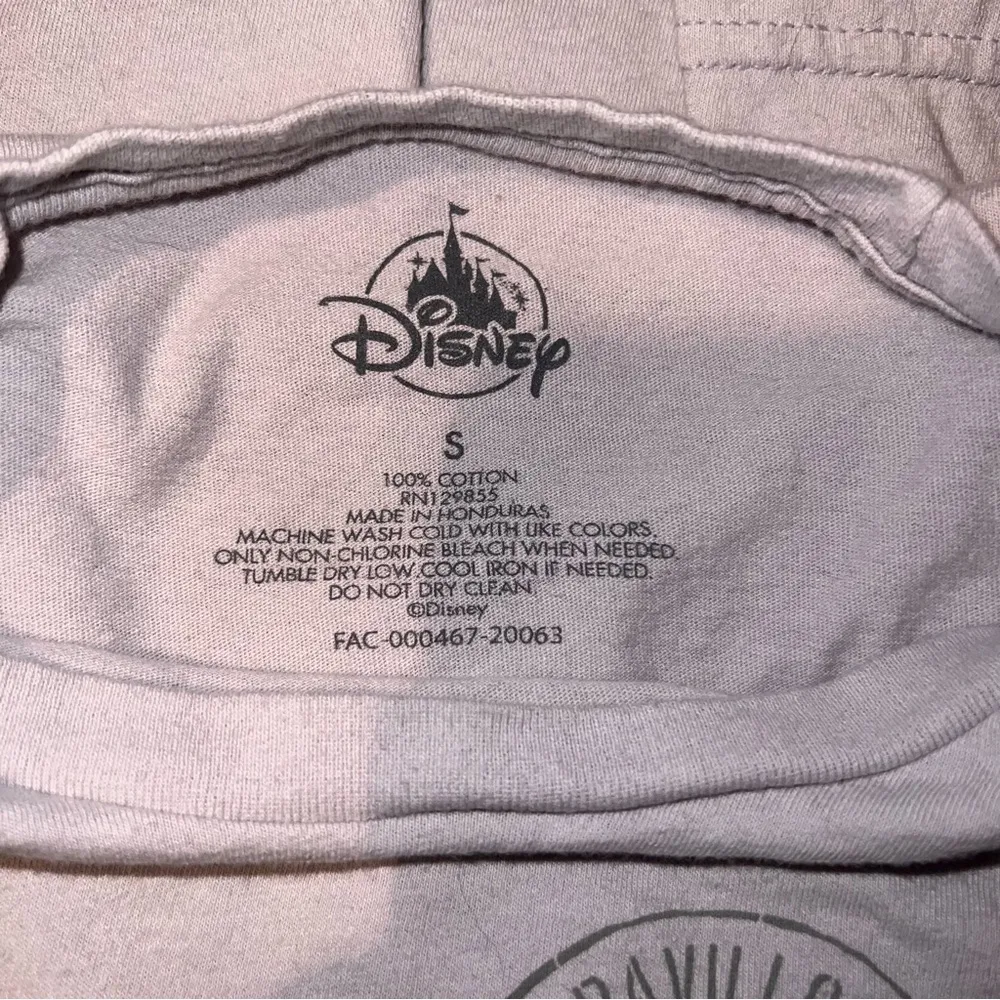 Disney Epcot World Showcase France Pavilion Micky & Minnie T-Shirt, Authentic - Image 3