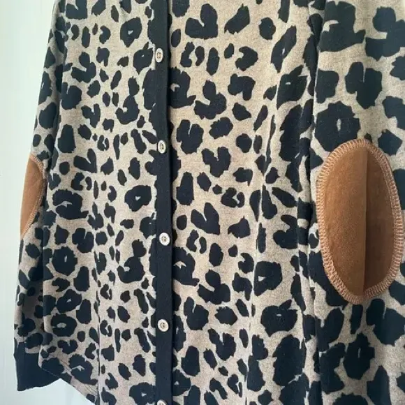 Pink Clover Abby Button Back Knit Top - Leopard with elbow patches - Size S - Image 4