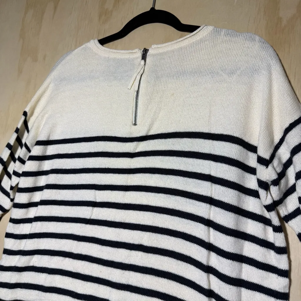 H&M Women Medium Striped Knit Sweater Cream Black Long Sleeve Back Zip - Image 7