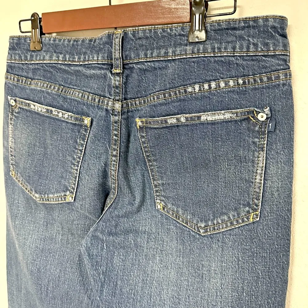 Anthro l Pilcro Relaxed Straight Jeans - Image 5