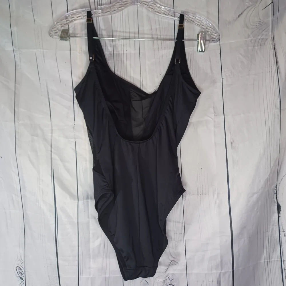 La Blanca Black One-Piece Swimsuit - Image 6