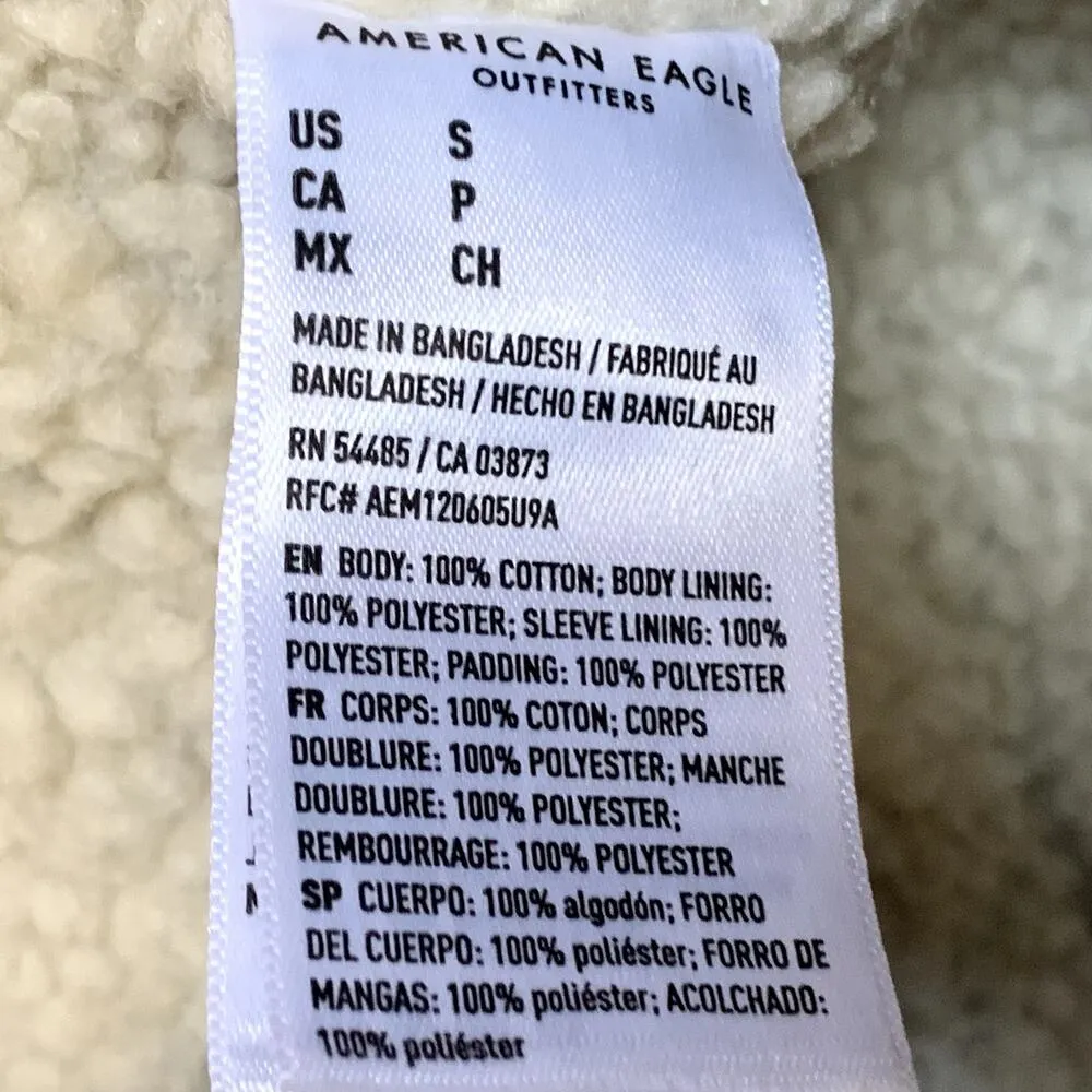 NWT American Eagle Outfitters Fleece Lined Trucker Denim Jacket in Blue - Image 6