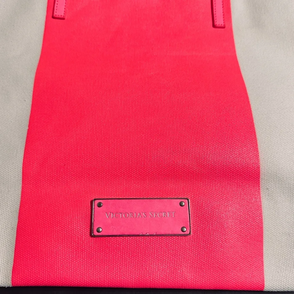 Victoria’s Secret Signature Tote Bag - Image 2