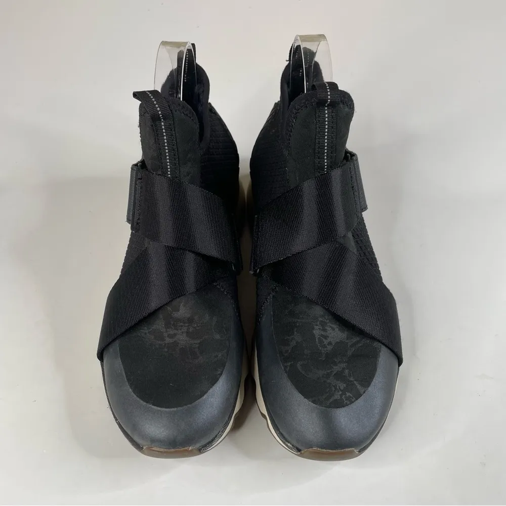 Sorel Kinetic Sneak Shoes Size 7.5 - Image 3