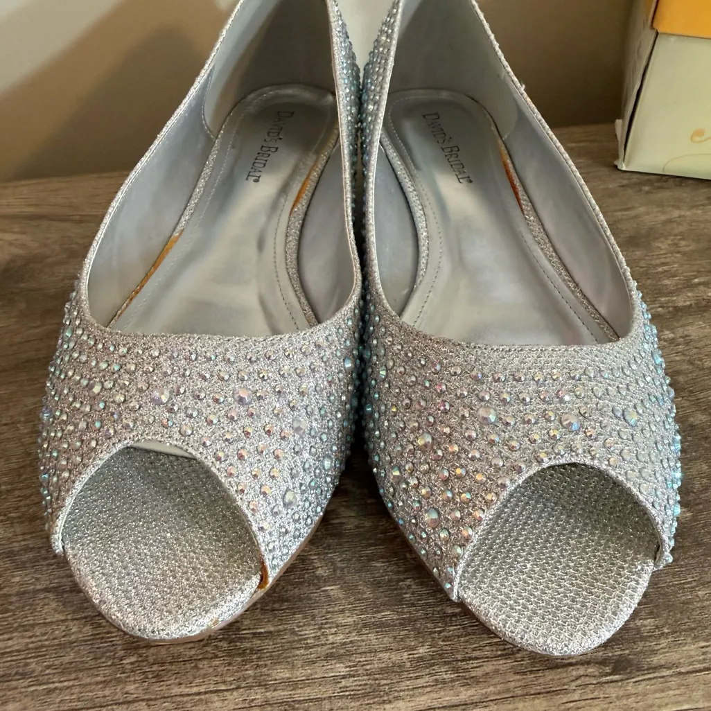 Michaelangelo David’s Bridal Silver Rhinestone Wedge Peep Toe Dress Shoes Sz 11 - Image 5