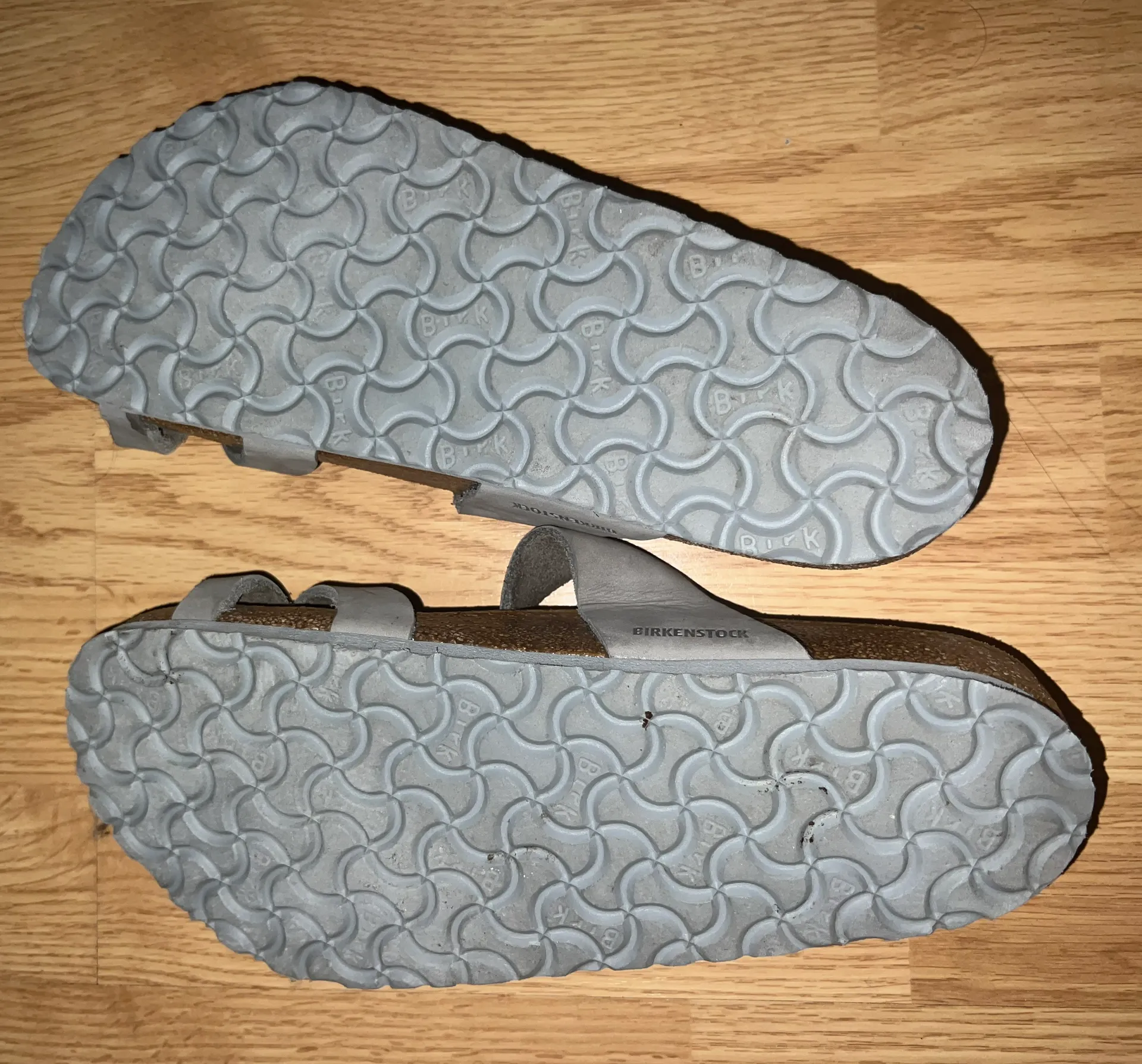 Birkenstock Mayari size 41 - Image 3