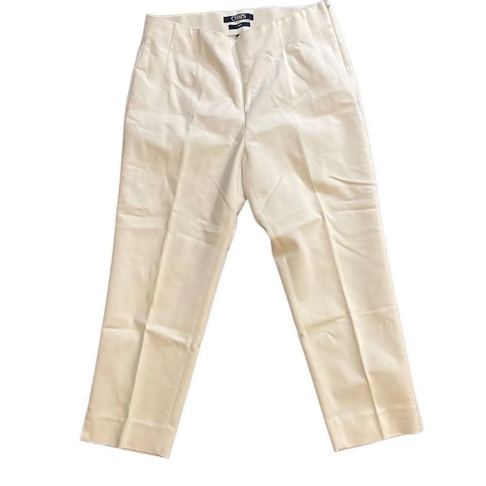 CHAPS  Woman's White Fitted‎ Capri Pants Size 10 - Image 2