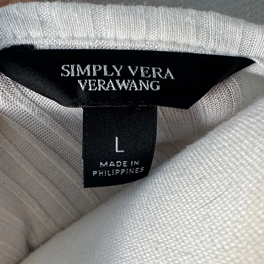 Simply Vera Vera Wang Off-White Long Sleeve Tee - Image 2