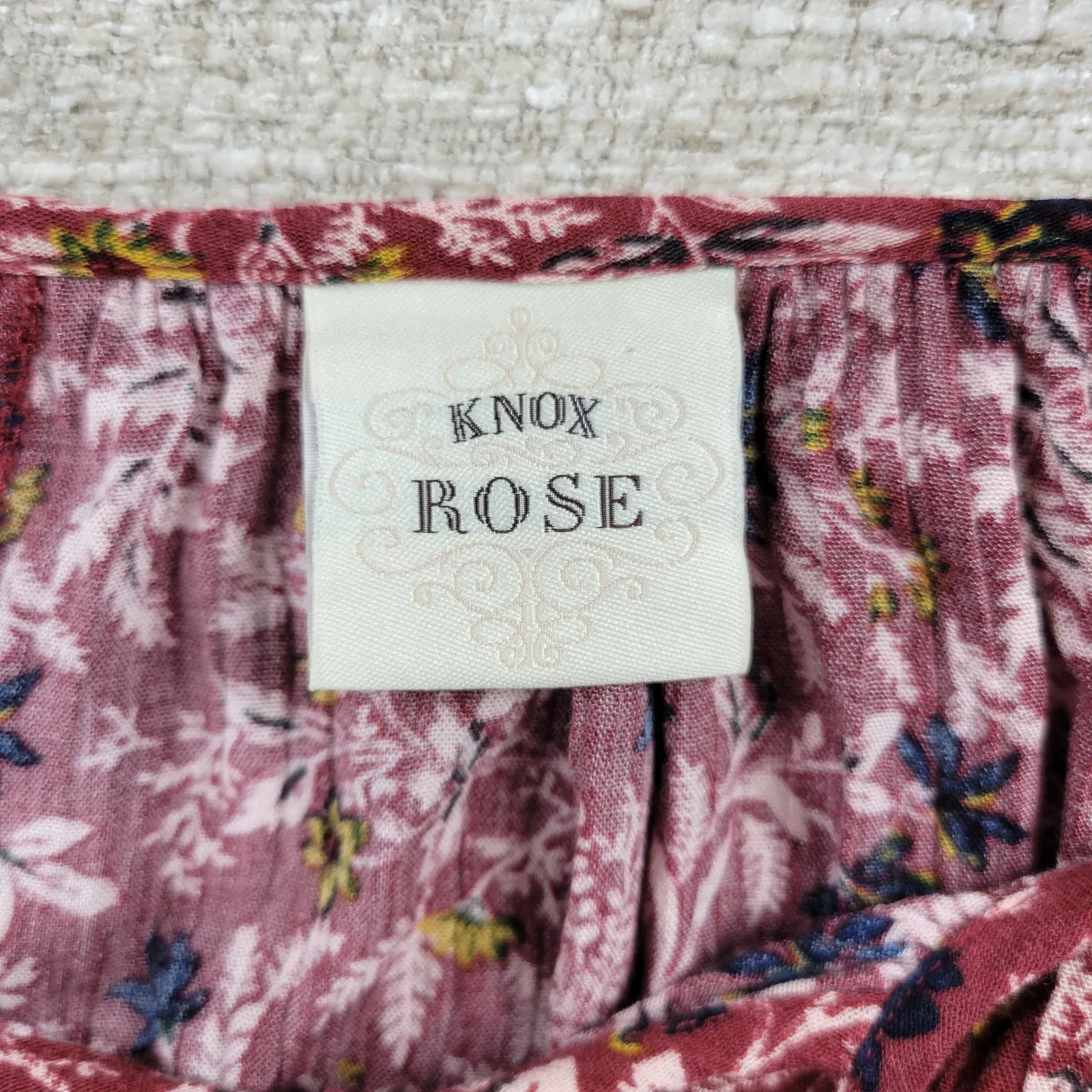 Knox Rose Top Womens L Maroon Red Floral Peasant Flowy Tassels Boho Hippie - Image 2