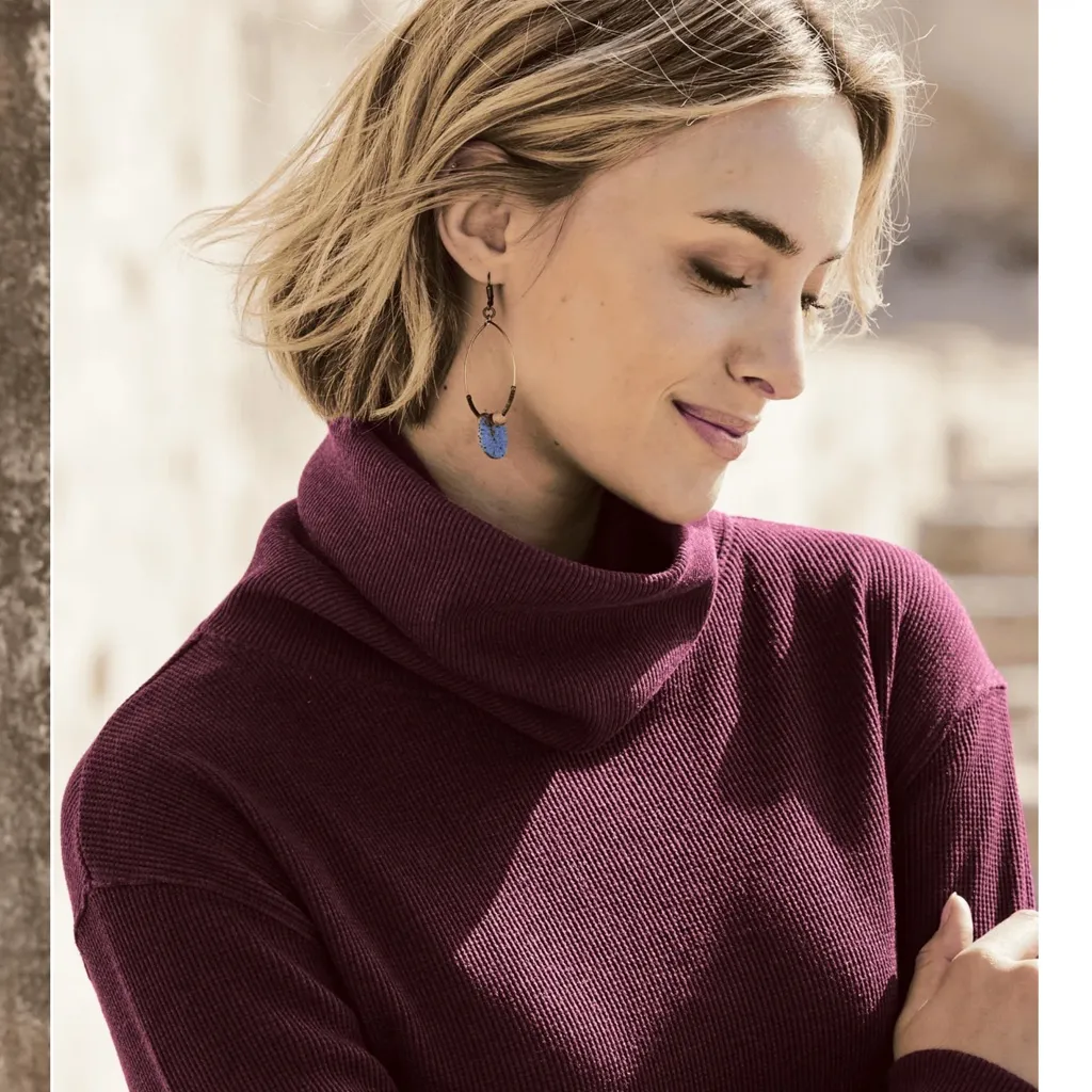 Peruvian Connection Burgundy Waffle Cowl Neck Top size small - Image 3