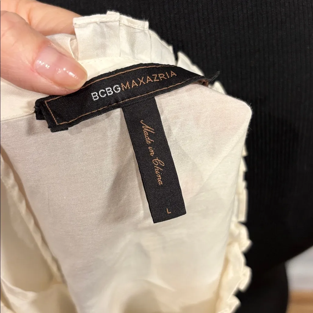 BCBG Max Aztia Sleeveless Blouse - Image 6