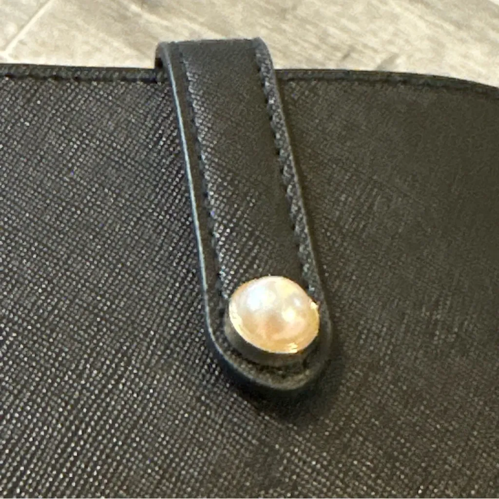 White House Black Market Black Faux Leather Crossbody Lightweight - Image 3