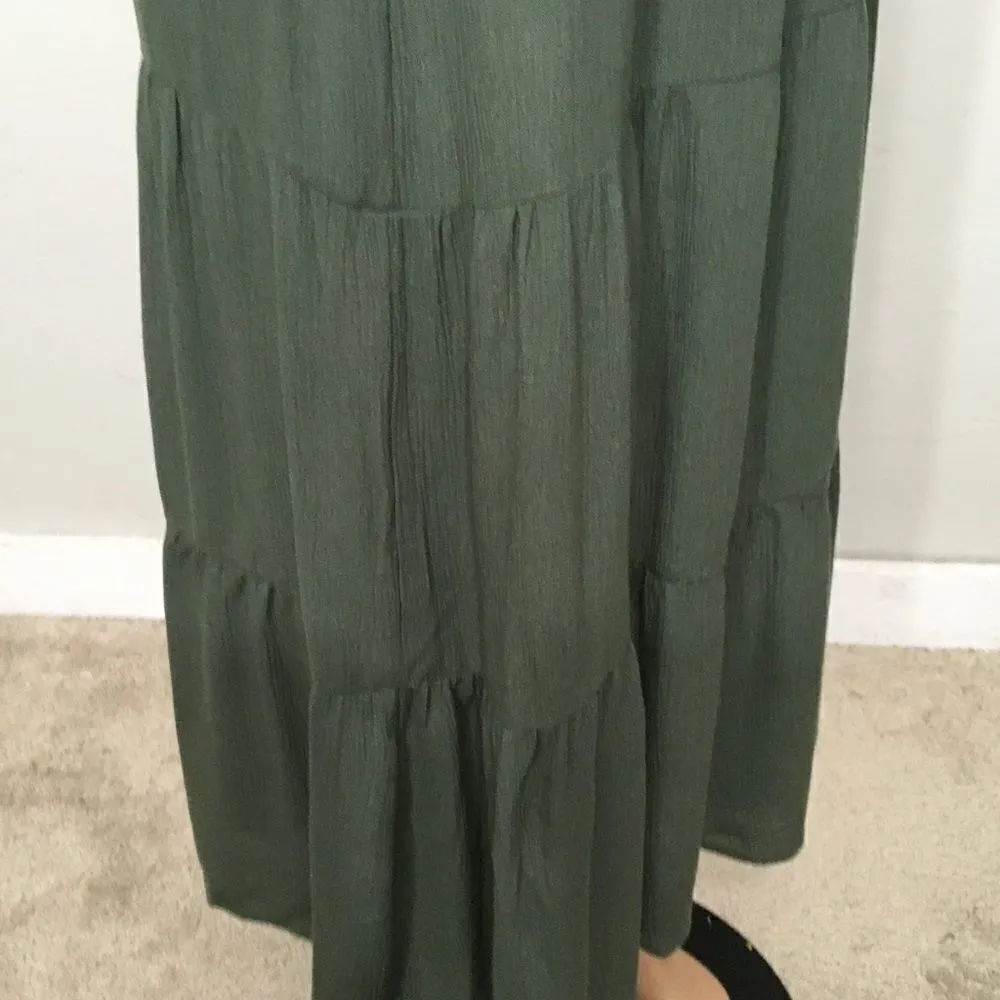 Romeo & Juliet couture olive green maxi dressNWOT - Image 11