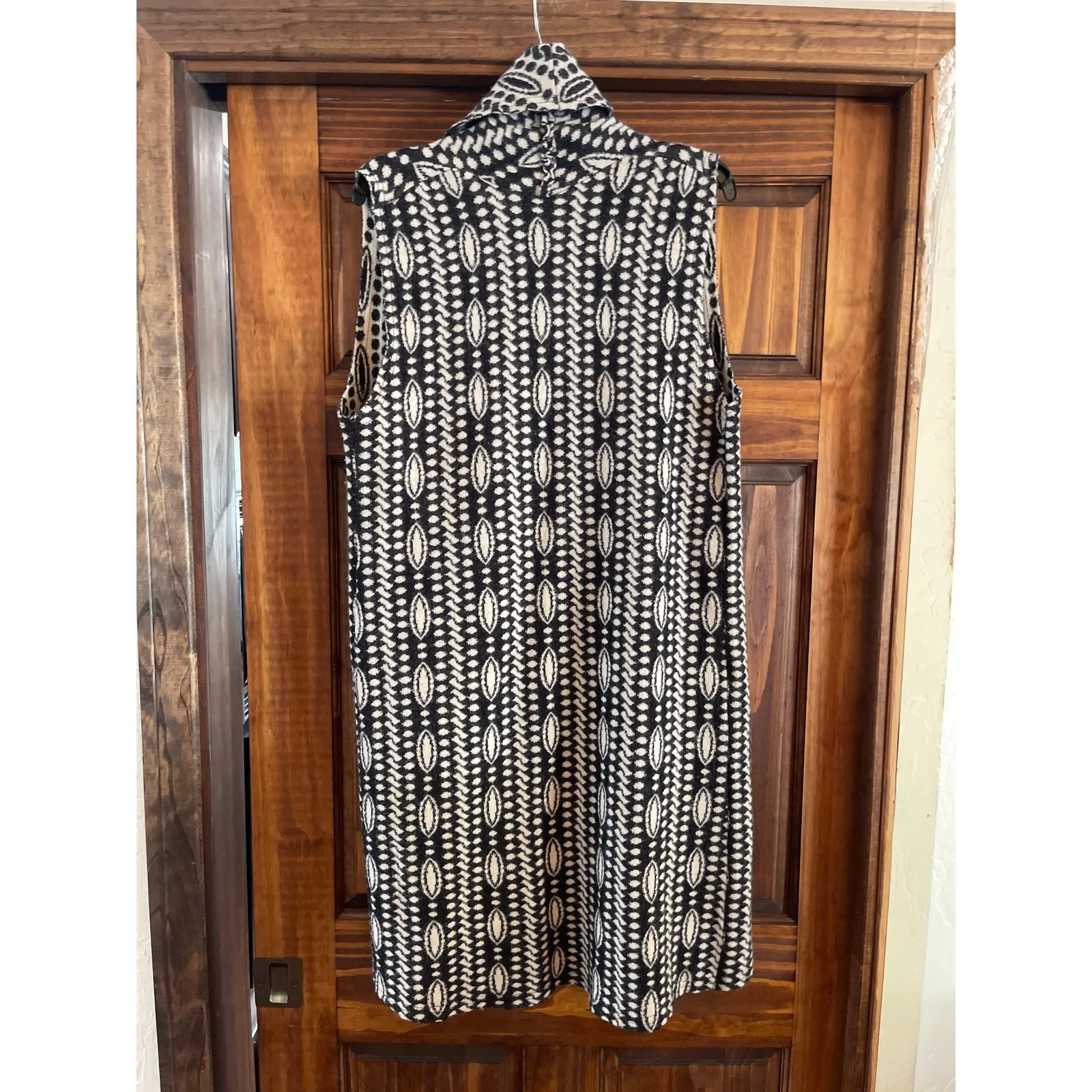 MOTH for Anthropologie felted wool blend open front duster sweater vest. M/L Black Size undefined - Image 4