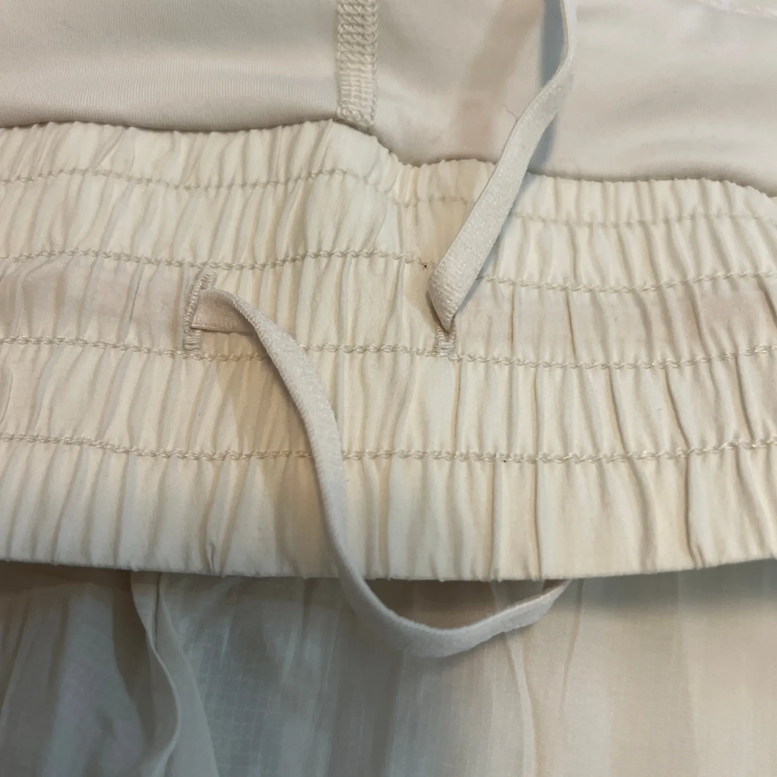 All in Motion Women's Light Beige Translucent Tulip Shorts - Size XXL - NWT - Image 8