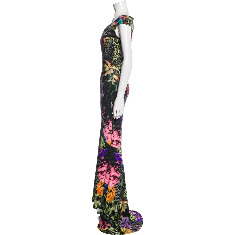 Like new ROBERTO CAVALLI
Floral Print floor length gown - Image 9