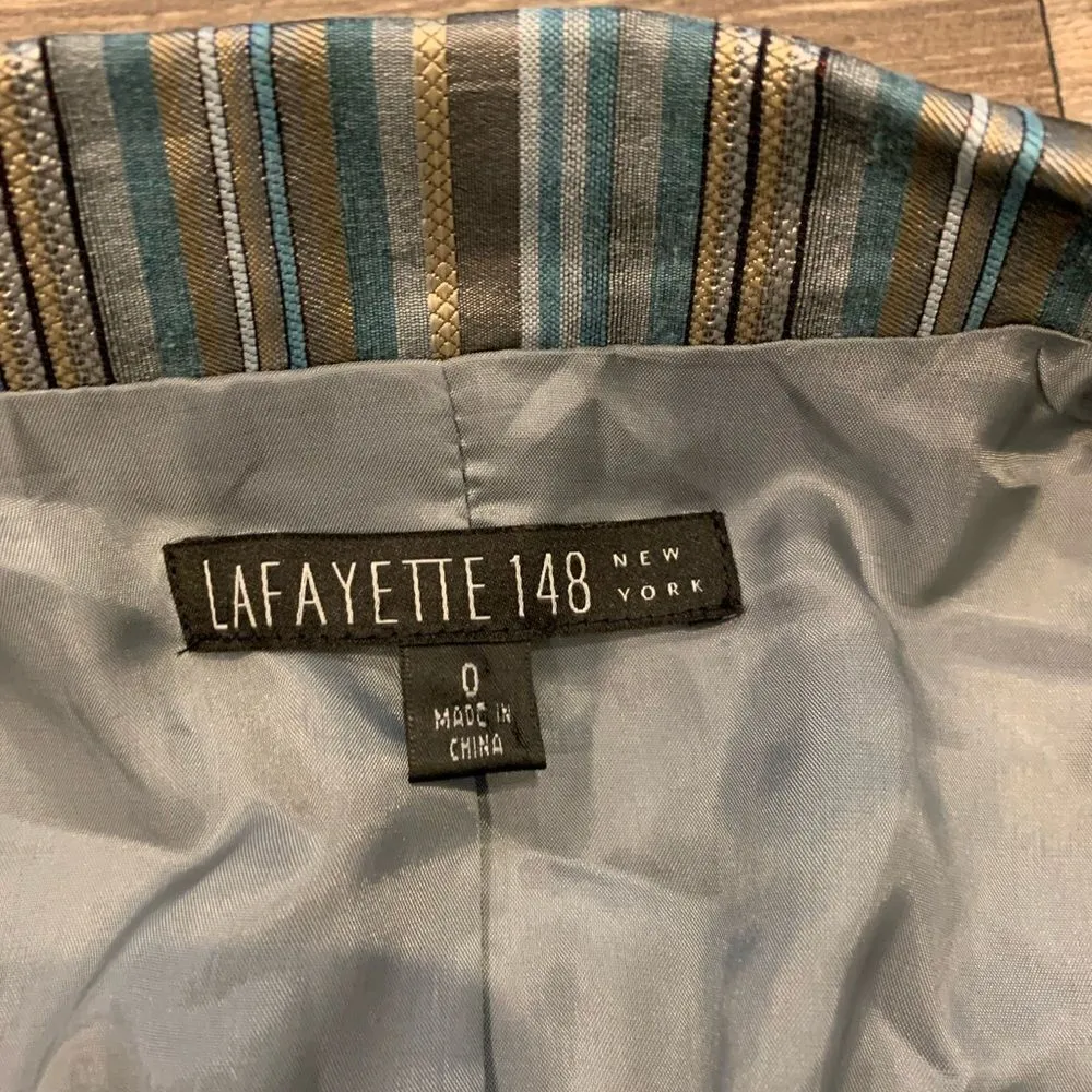 Lafayette 148 New York Blazer. Size: 0. - Image 3