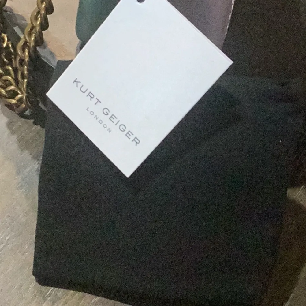 Kurt Geiger London
Leather Mini Kensington Chain Strap Crossbody Bag NWT - Image 10