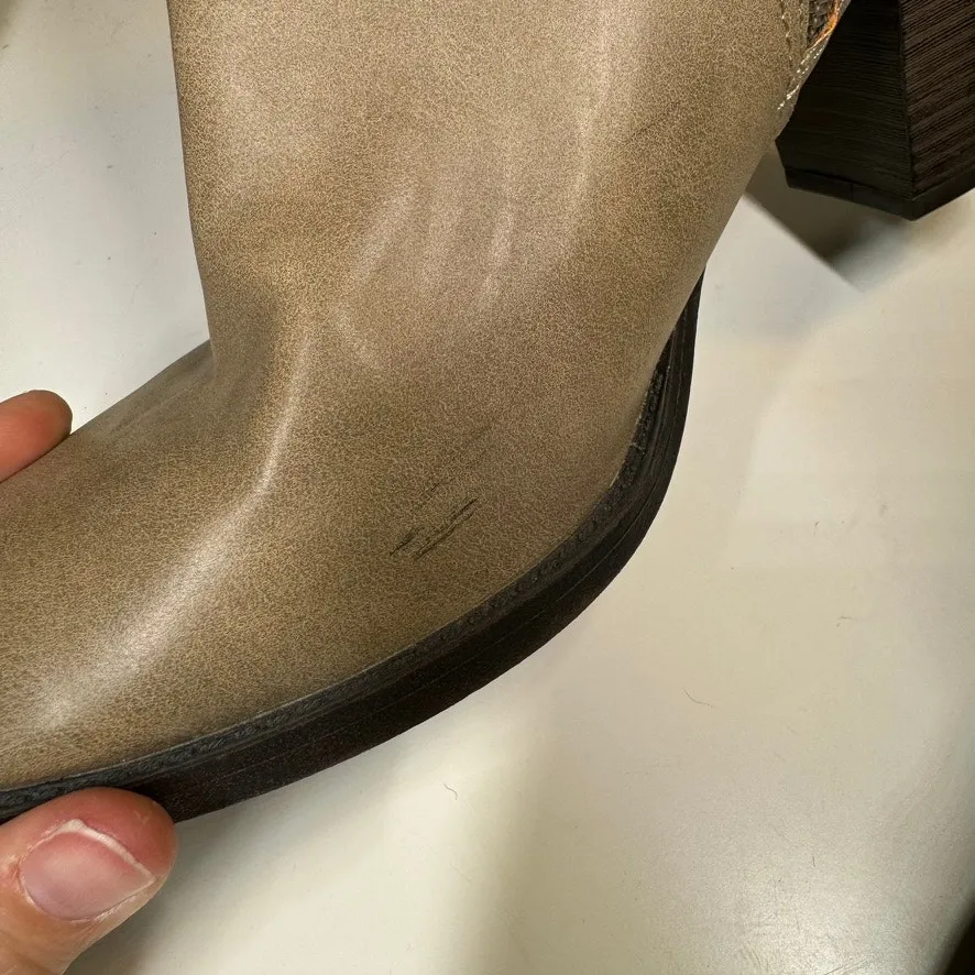 Sugar Ellie Taupe Block Heel Ankle Boots Women’s 9.5M Faux Leather Buckle Zip Brown Size 9.5 - Image 10