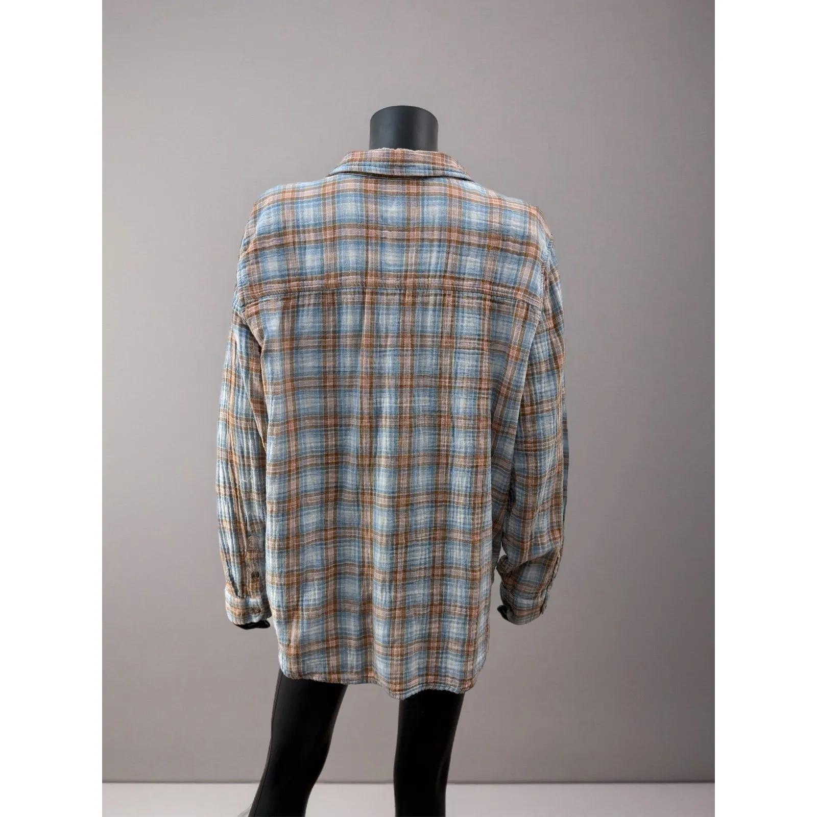 Universal Thread Plaid Button Up Shirt XL Blue Brown Cotton Oversized - Image 2