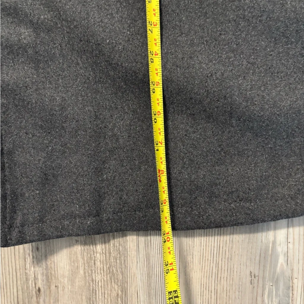 Gray and Black Button - Image 5