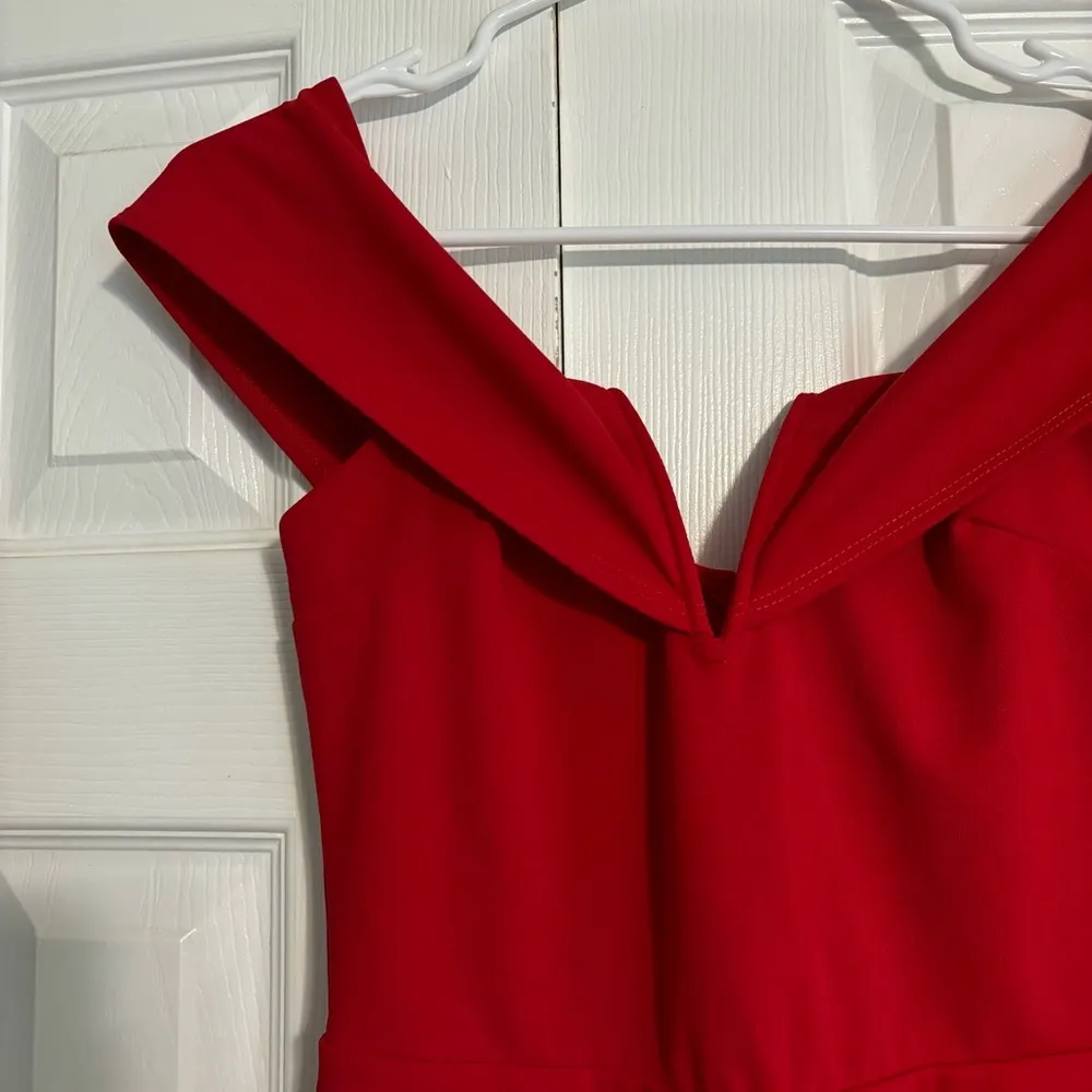 Lulu’s My Favorite Night Red Off-the-Shoulder Bodycon Midi Dress NWT - Image 4