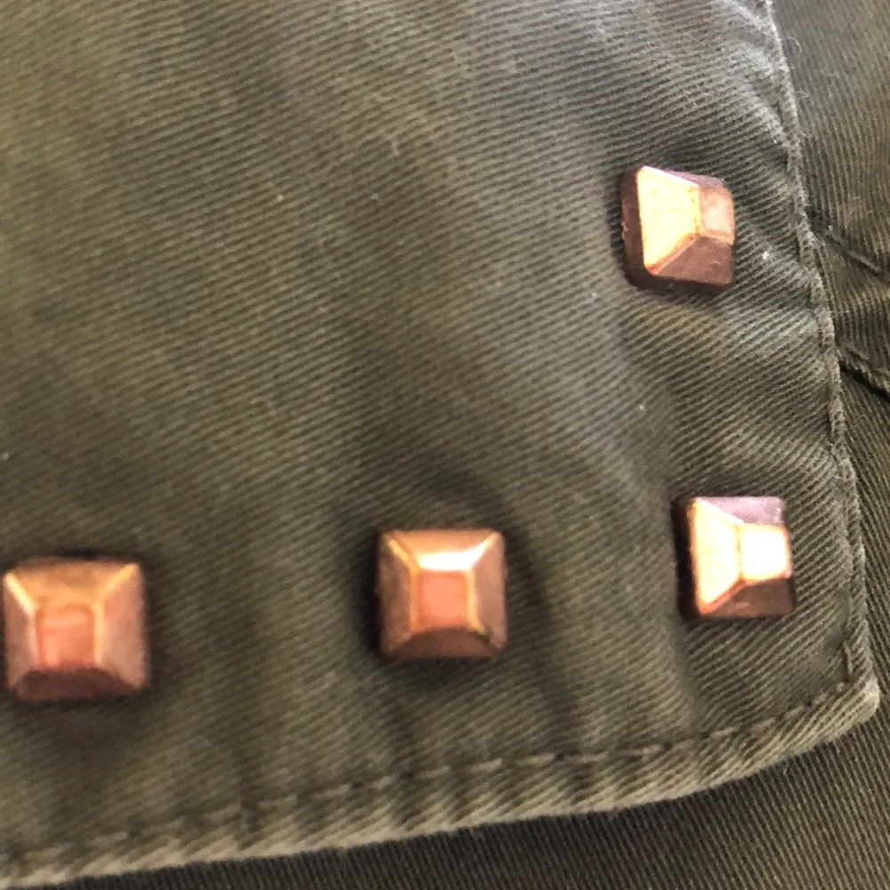 Unbranded Studded Boho Grunge Army Green Drawstring Vest Size L - Image 6