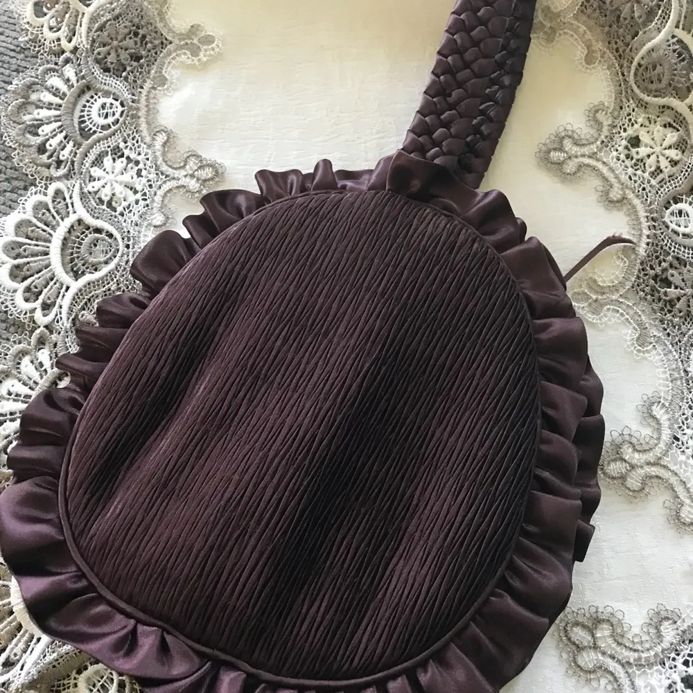 🌹HP🌹Thanu Round Rose Satin Vintage Evening Bag Brown - Image 4