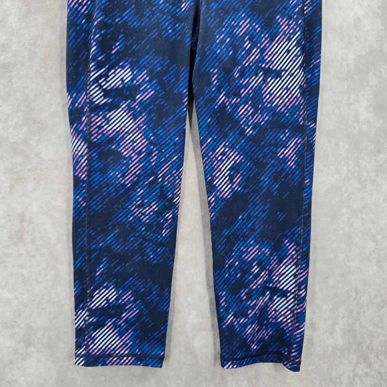 Old Navy Active Cropped Capri Blue Purple Yoga Stretch Pants Leggings M Medium - Image 4