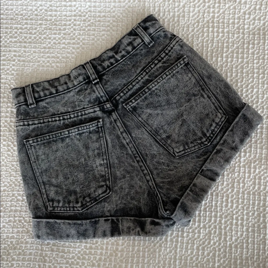 AMERICAN APPAREL Jeans Denim High Rise Acid Wash Cotton Shorts Cuff Hem Size 25 - Image 2