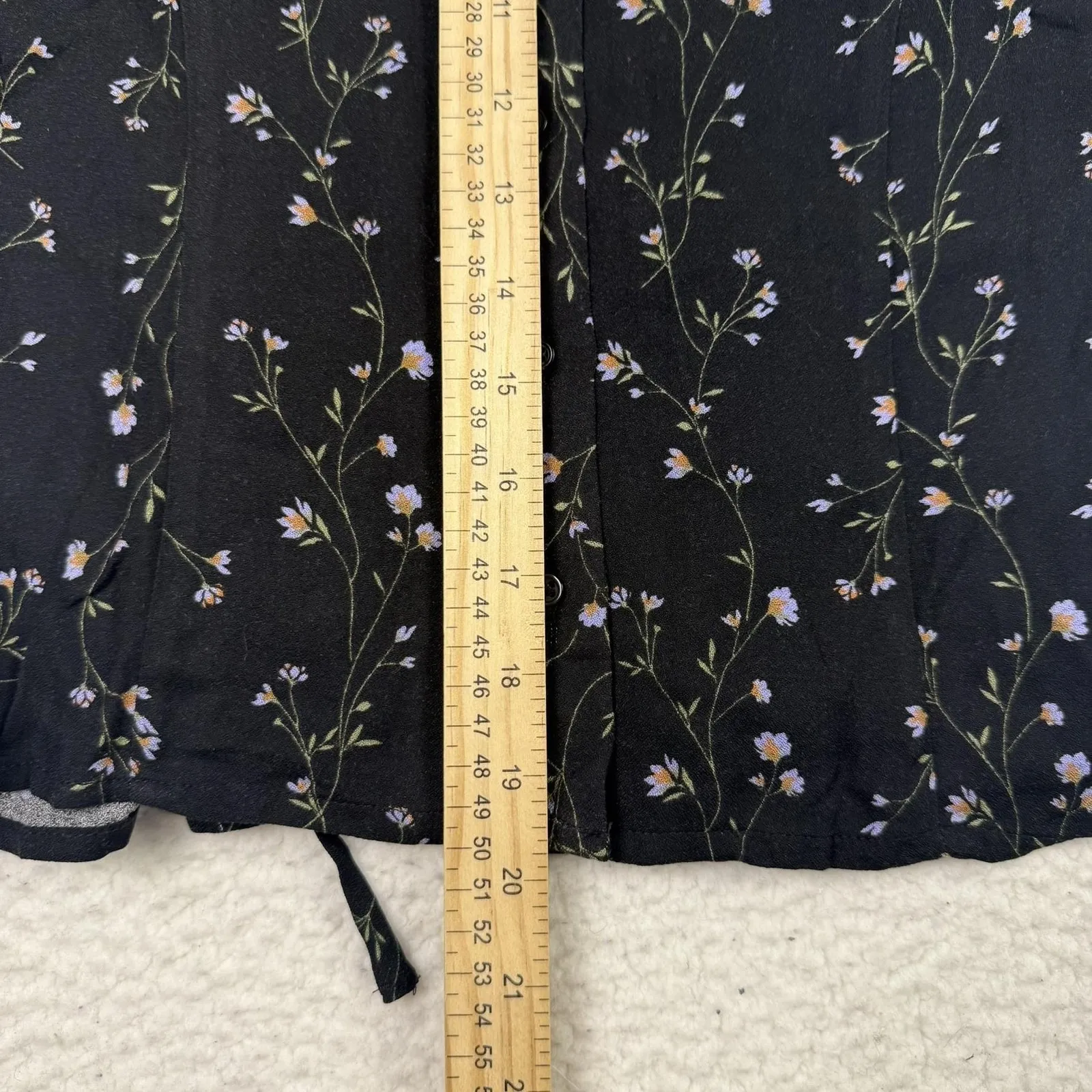 Elodie Shirt Womens Large Black Floral Lace Up Whimsygoth Cottagecore Feminine - Image 6