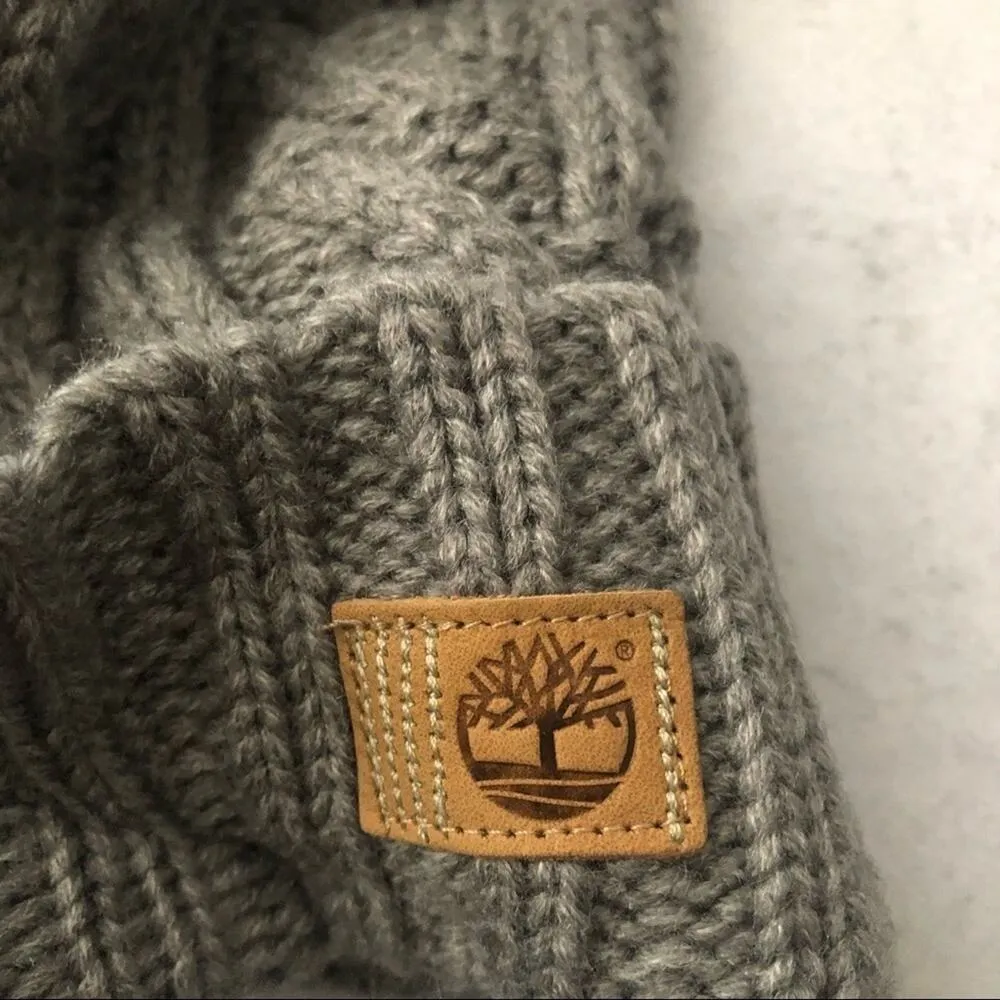 Timberland Gray Cable Peak Knit Pompom Hat NEW - Image 3