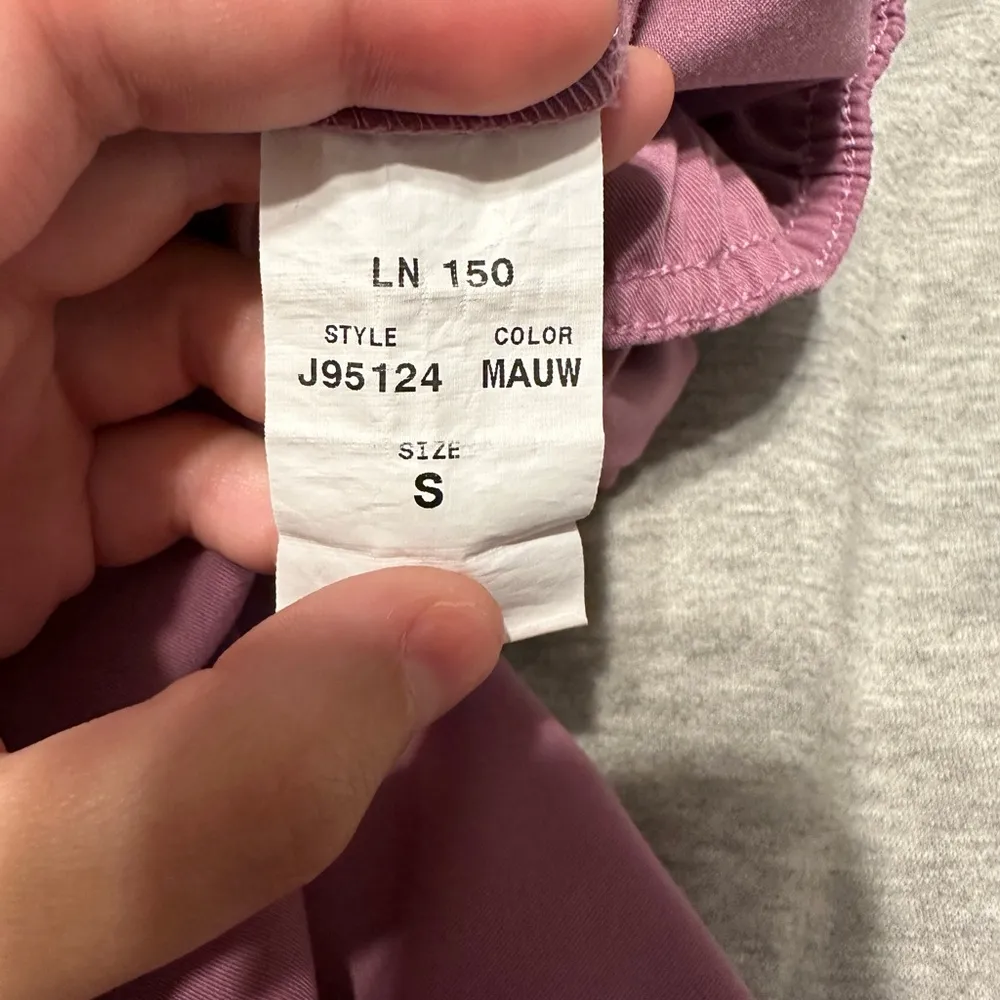 Jaanuu  scrub set - Image 3