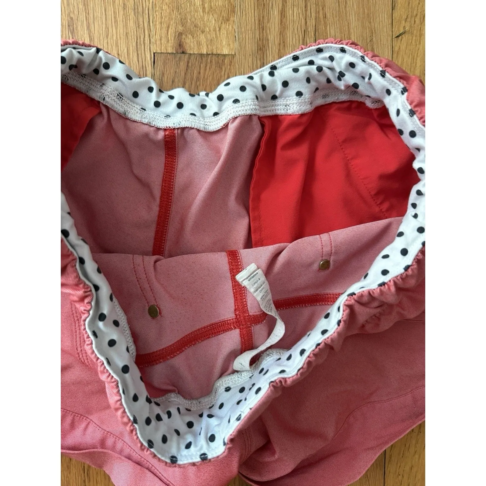 Lululemon Shorts Womens Sz 10 Estimated Light Red Pink Stretch Riveted Pockets - Image 6