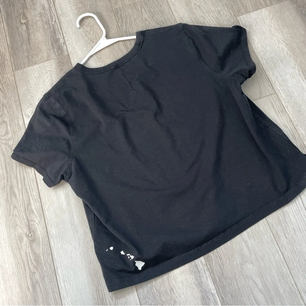 Lululemon Crop Tshirt classic fit cotton blend womens Black (size 10) athleisure - Image 4