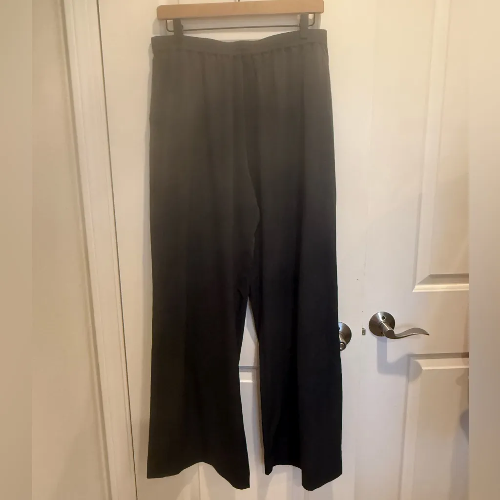 THE UPSIDE Sierra Pant in Charcoal Gray Medium Lounge Travel Everyday Elevated - Image 4