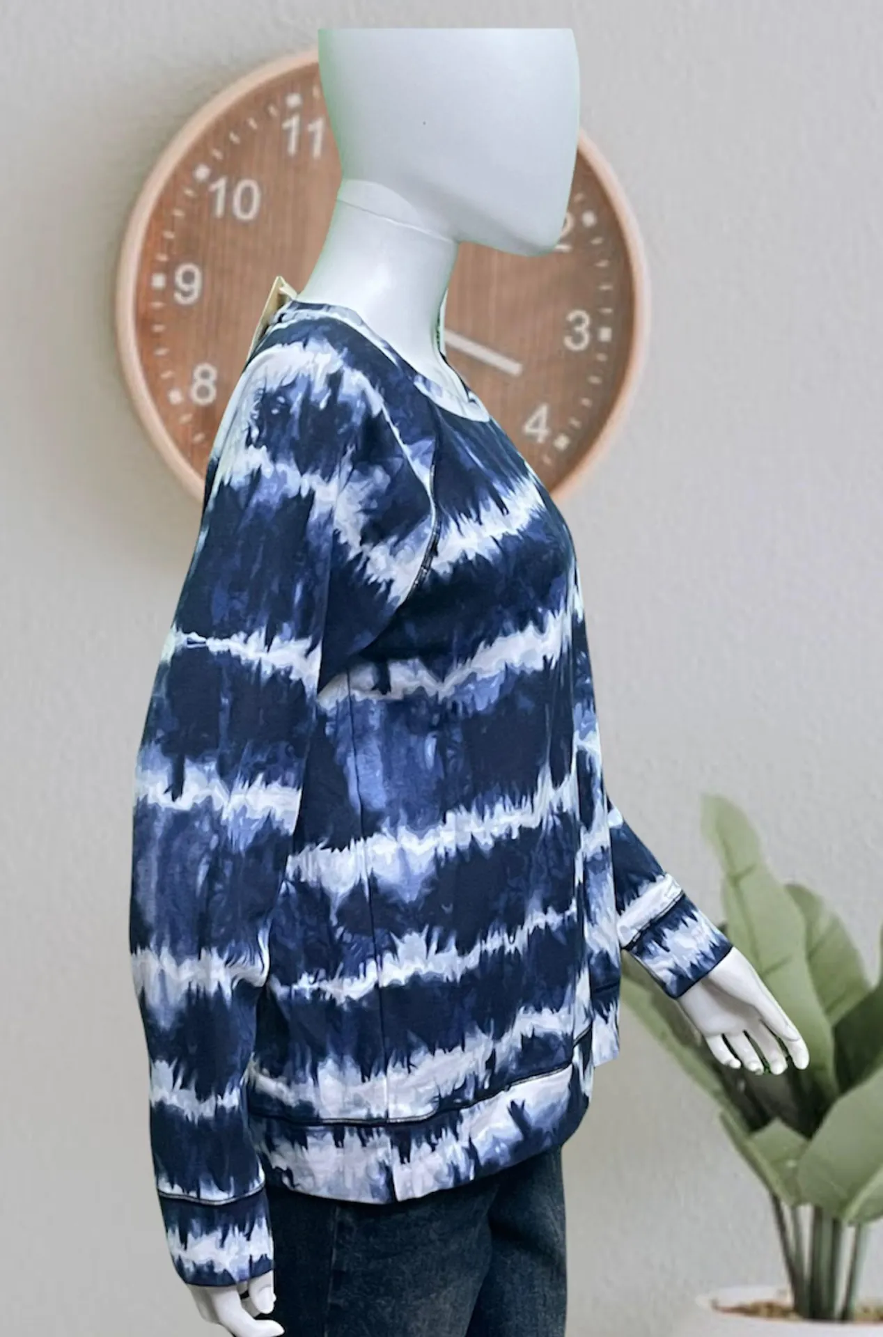 Tie Dye Navy Blue Pullover - Image 3