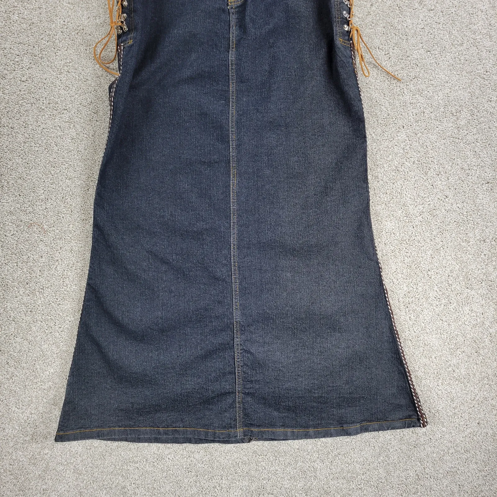 VTG‎ Guess Denim Maxi Skirt Womens M Blue Dark Wash Woven Eyelet Sides Slit Y2K - Image 15