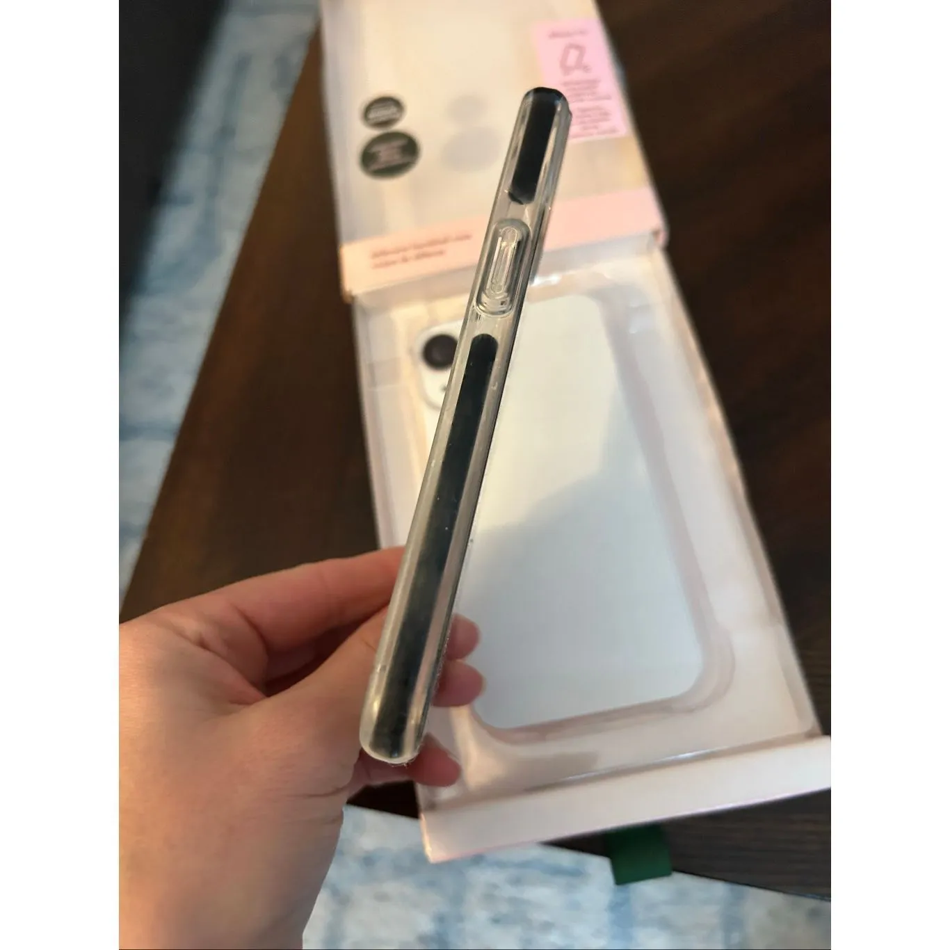 Kate spade leopard print hardshell case phone protector for iPhone 13 - Image 4