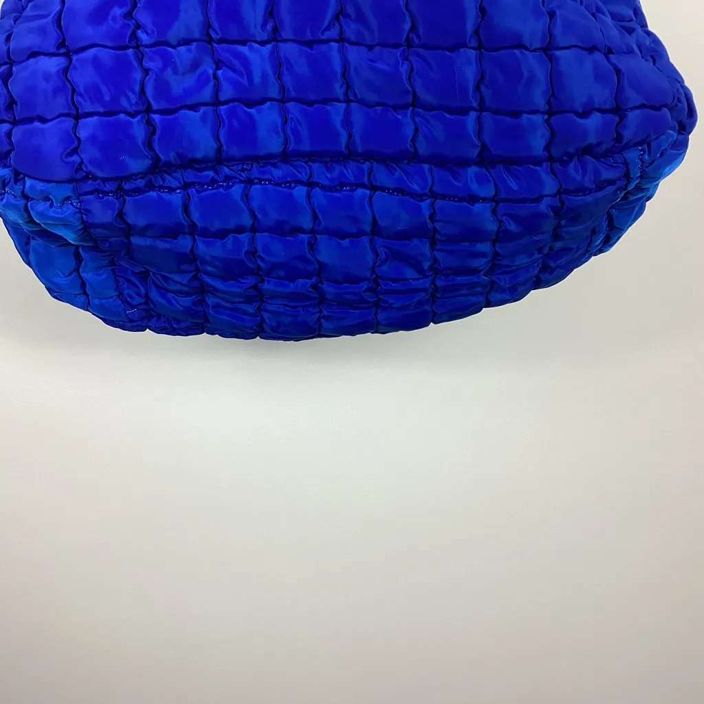 Quilted Carryall Tote Bag Blue - Image 4