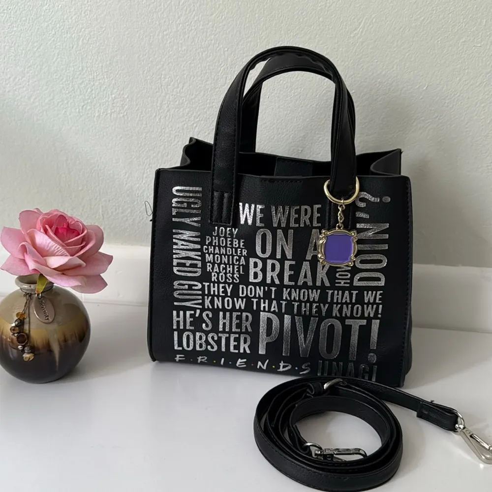 Friends Quote Mini Tote Bag Black - Image 5