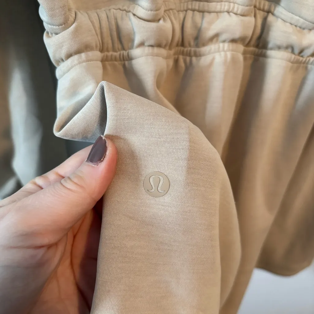 Lululemon Athletica Softstreme Cinch Waist Zip Up - Image 4