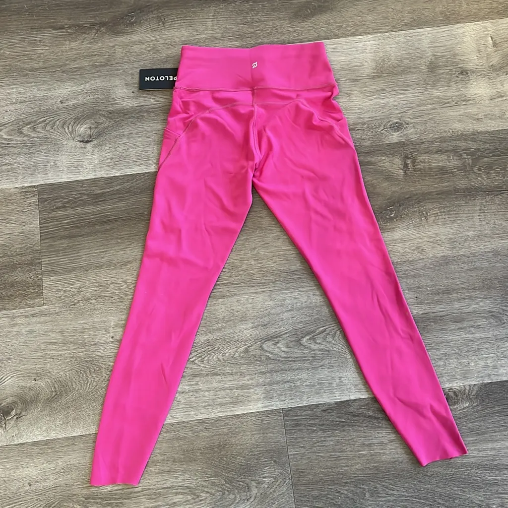 Peloton Workout Leggings - Image 3