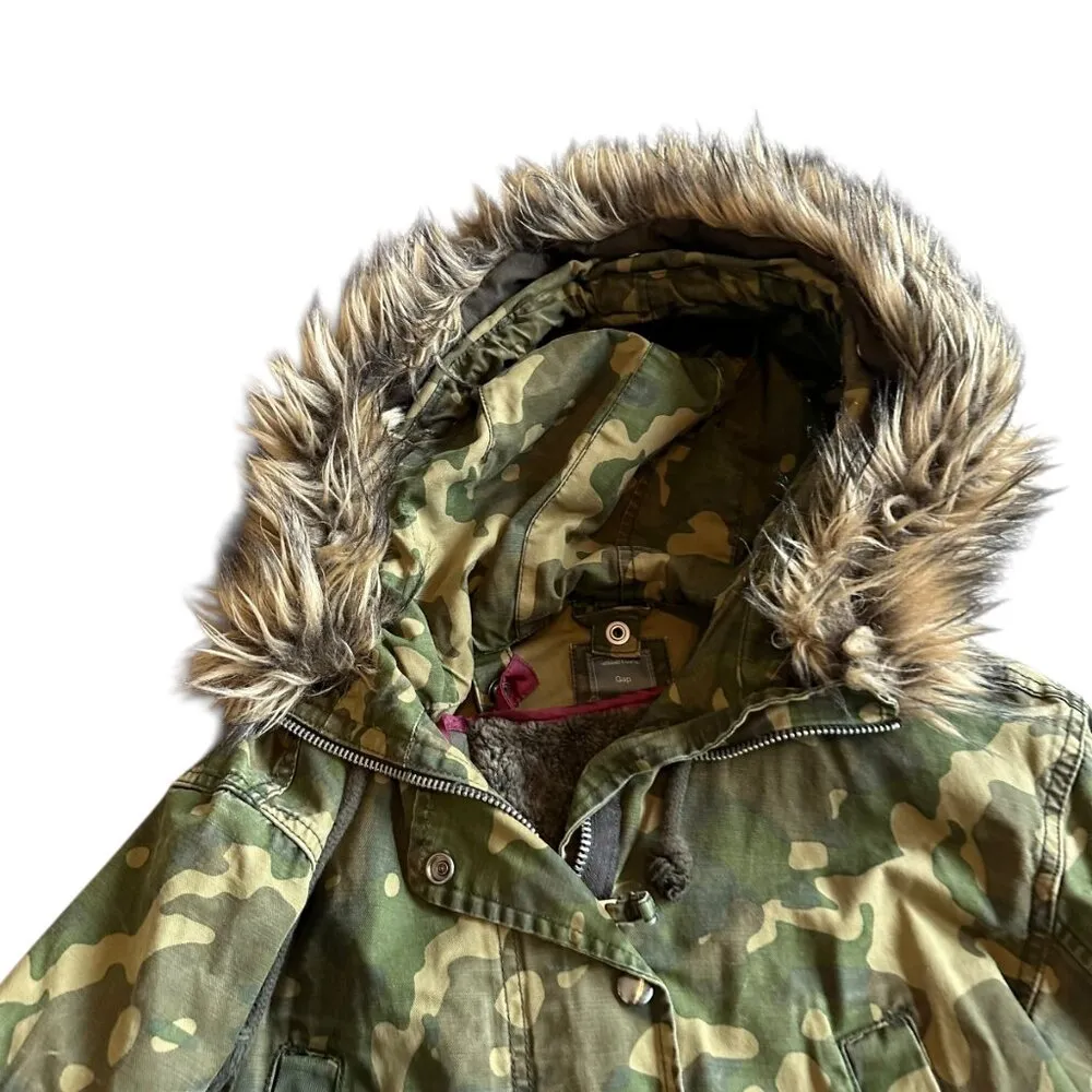 Gap Camo Print Jacket Coat Anorak Faux Fur Lined Hood Zip-Out Lining Size Small - Image 3