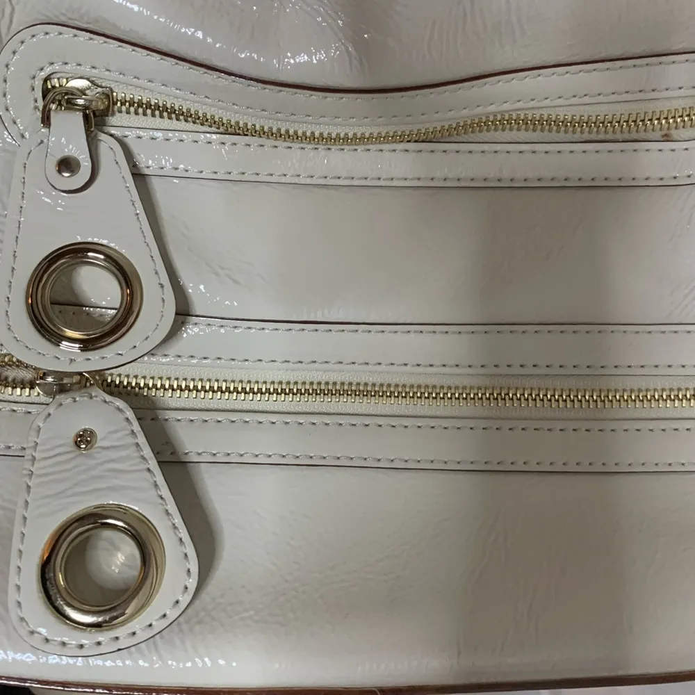 Kate Spade Purse - Image 12