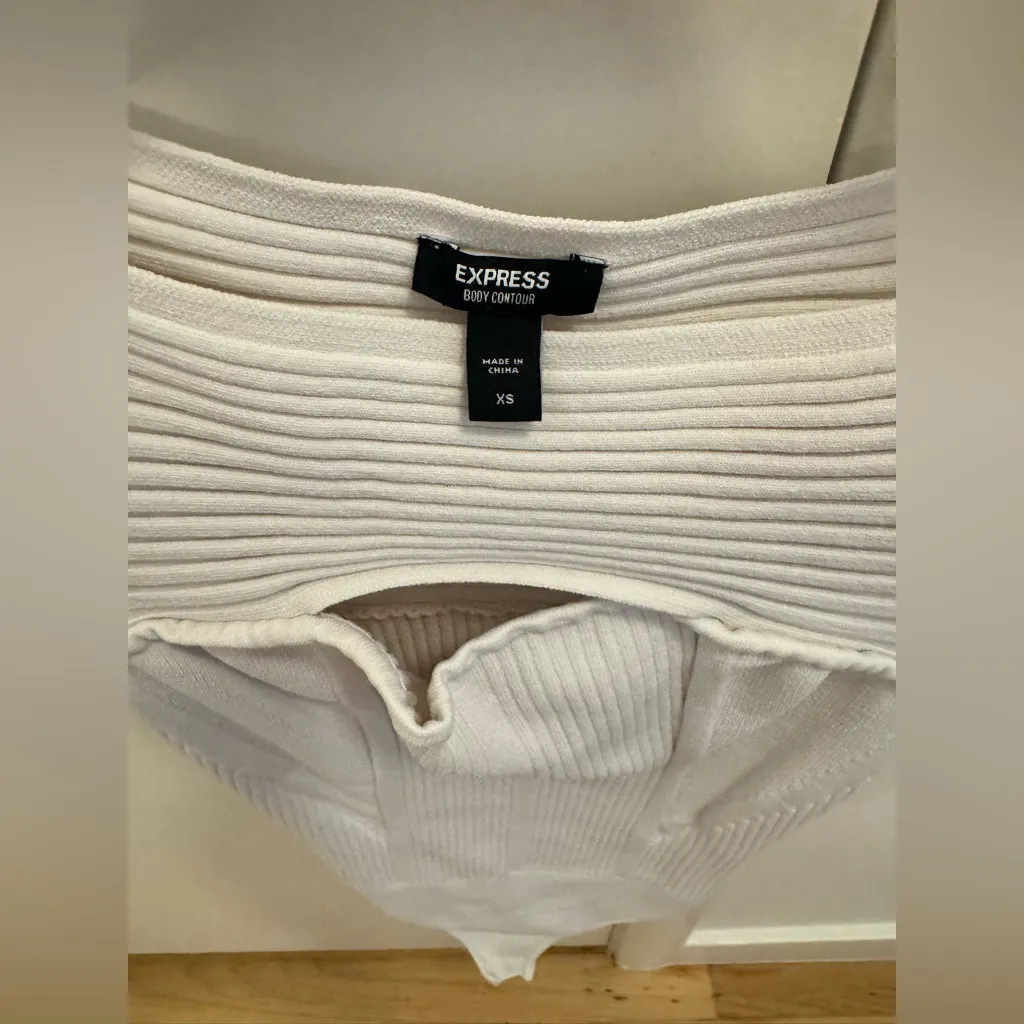 Express Body Contour Ribbed Cutout Sweater Bodysuit - Image 5