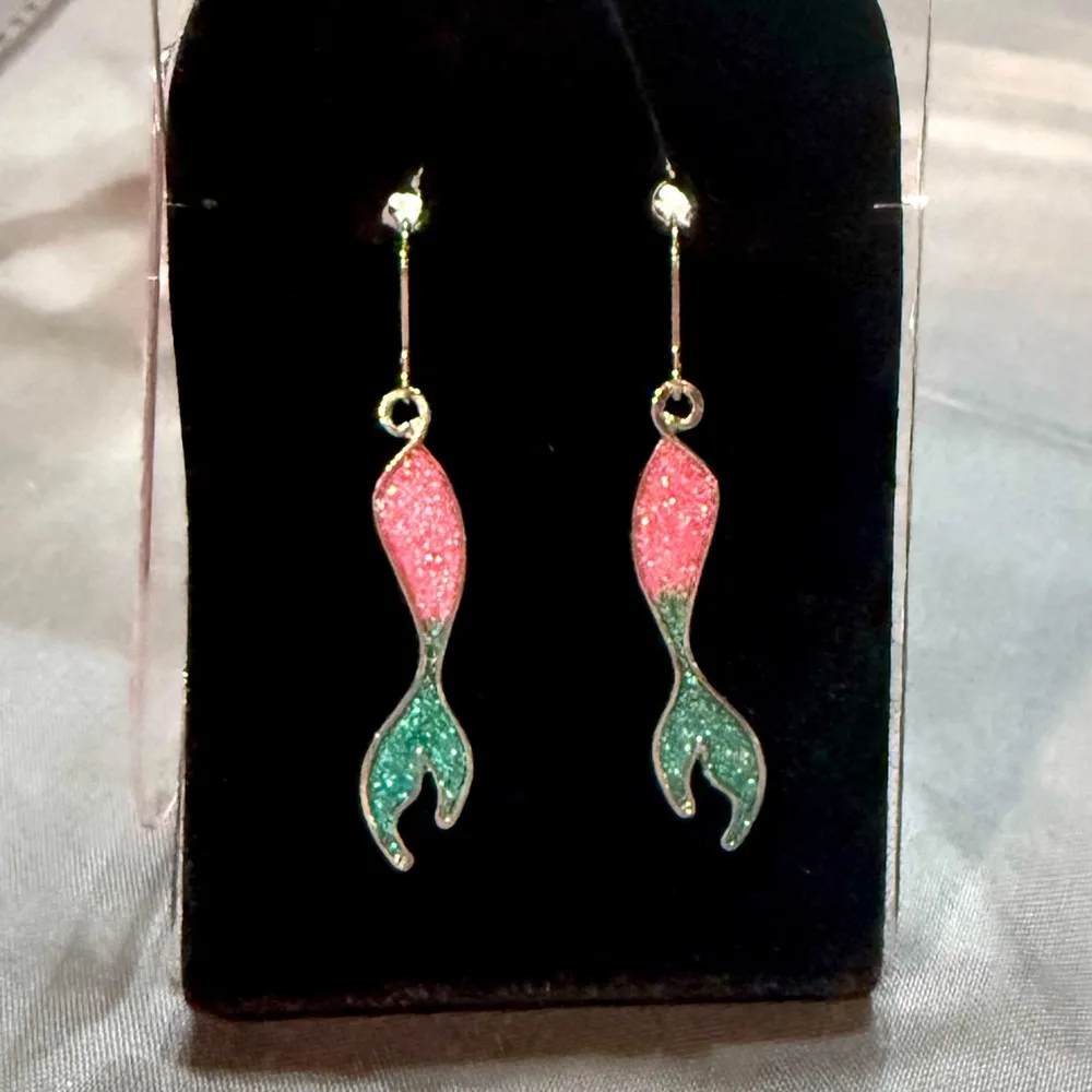 Mermaid Tail Pink and Green Earrings - Image 3