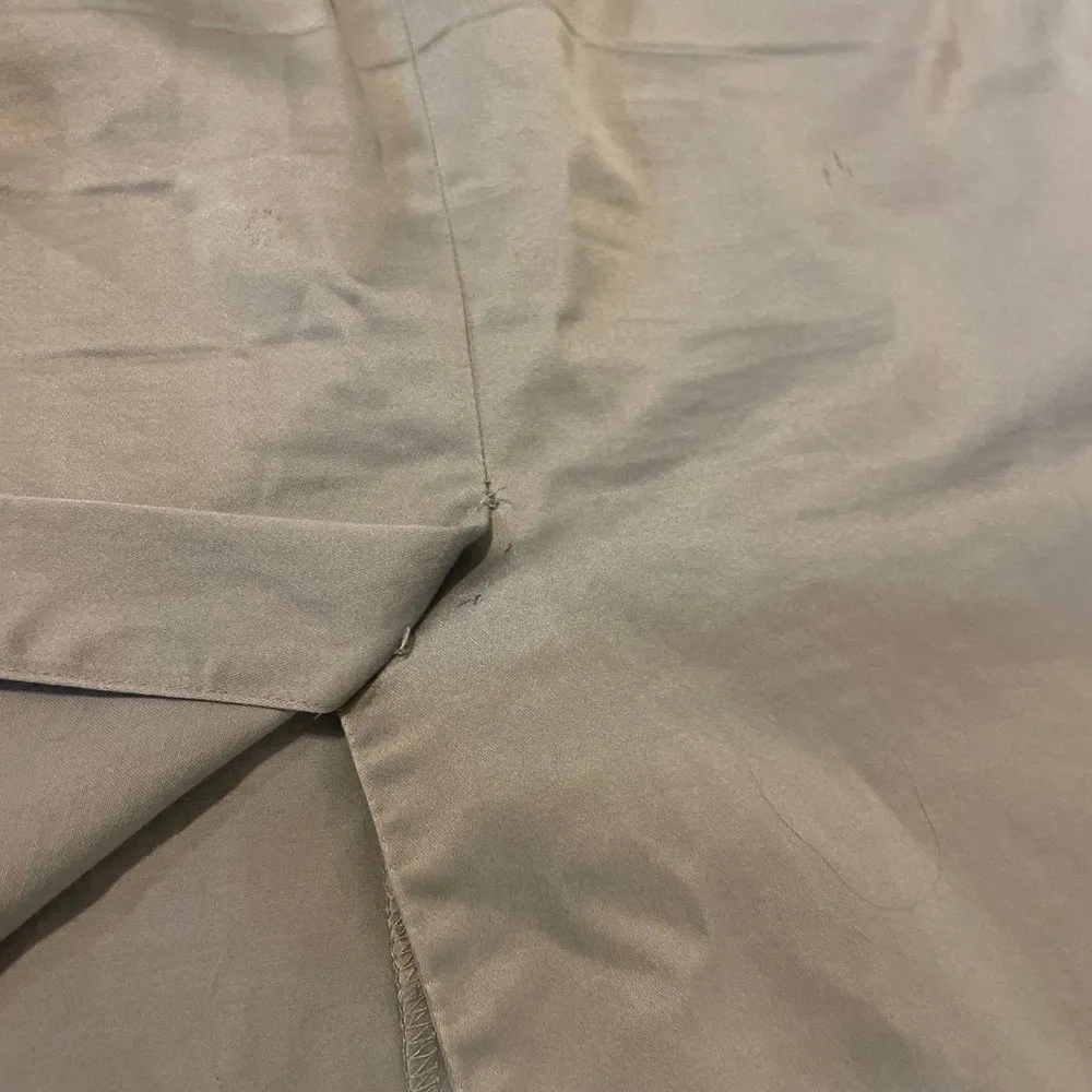 J.Crew Gray Lencil Skirt With Button Detail Size 4 - Image 8