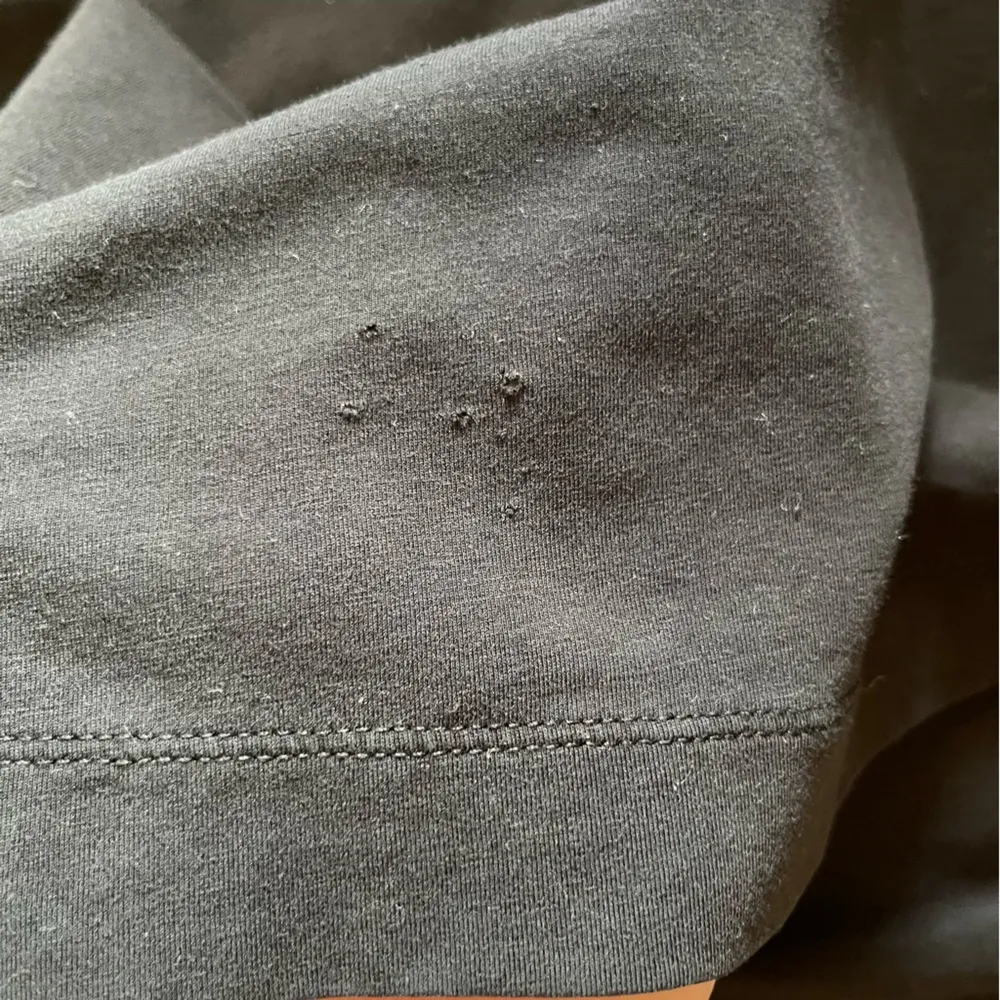 Athleta Shirt Black V-Neck Cap Sleeve Yoga Pilates Top Sz Small Soft (READ) - Image 6