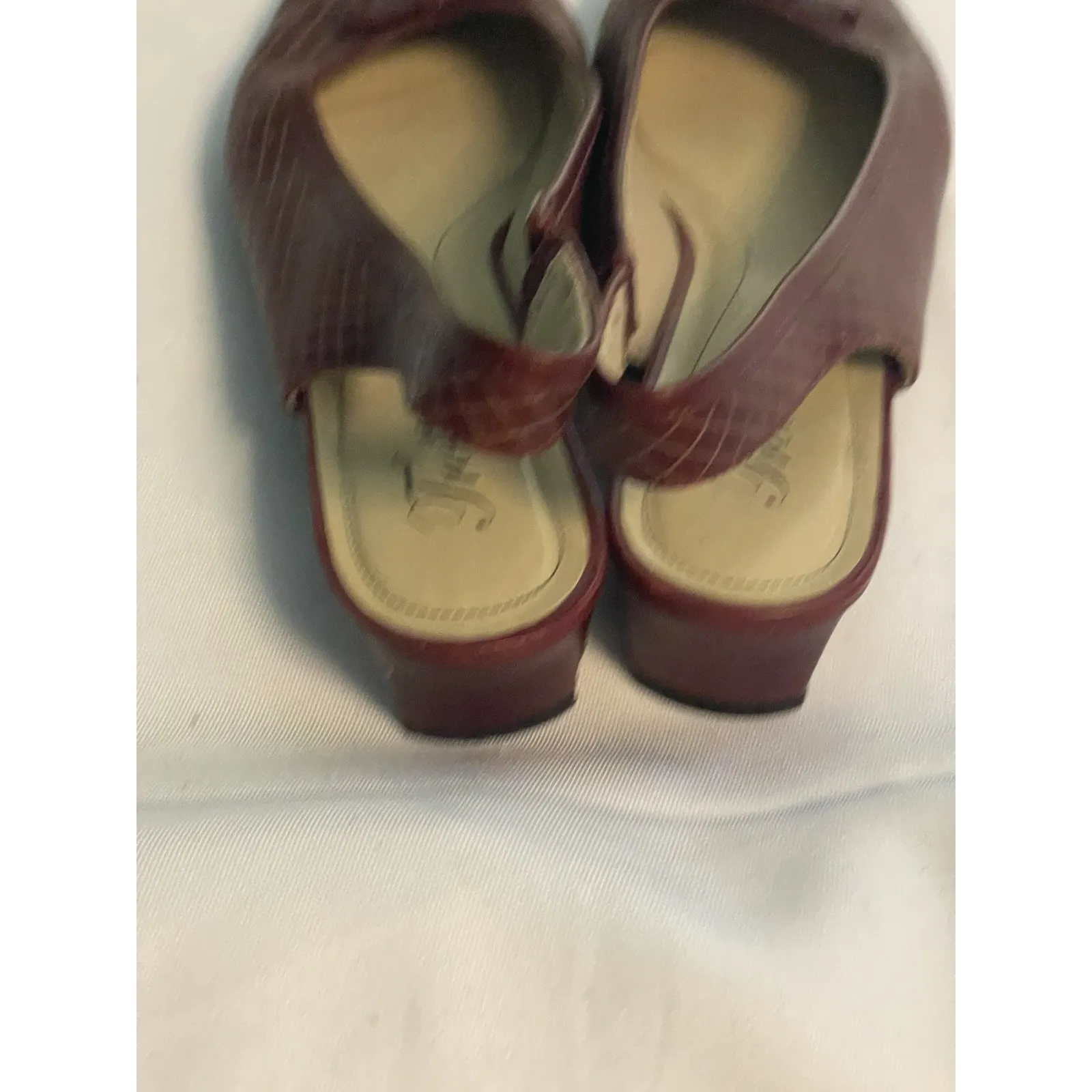 Trotters Lucy Womens Burgundy Narrow Slingback Flats Shoes 8N Bin2 Red Size 8 - Image 9